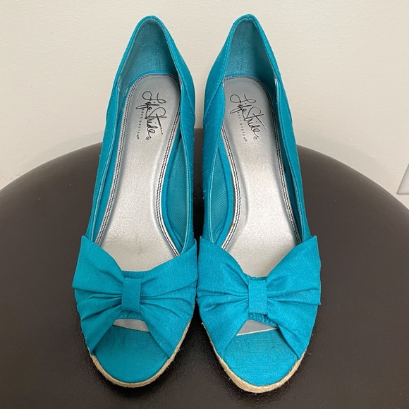 Life Stride Ronda Turquoise Silk Wedge Espadrille - Picture 2 of 12